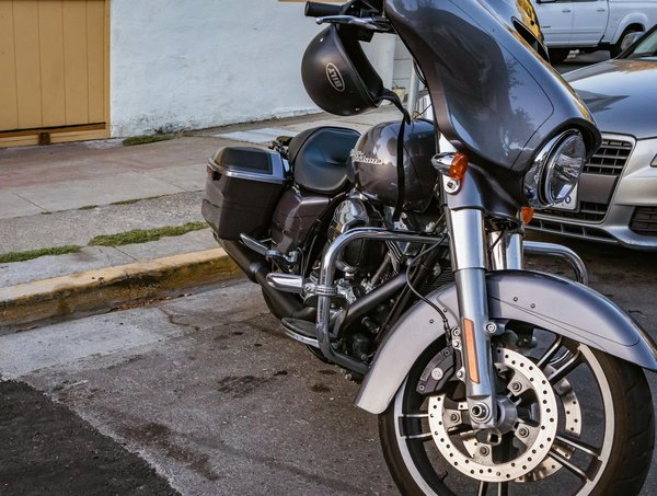 Ultimate diy guide: expert tips for replacing rear shock absorbers on your kawasaki ninja 400!